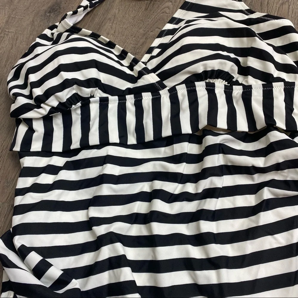Motherhood Maternity Beach Bump NWT One Piece Swimsuit Black White Stripe Halter